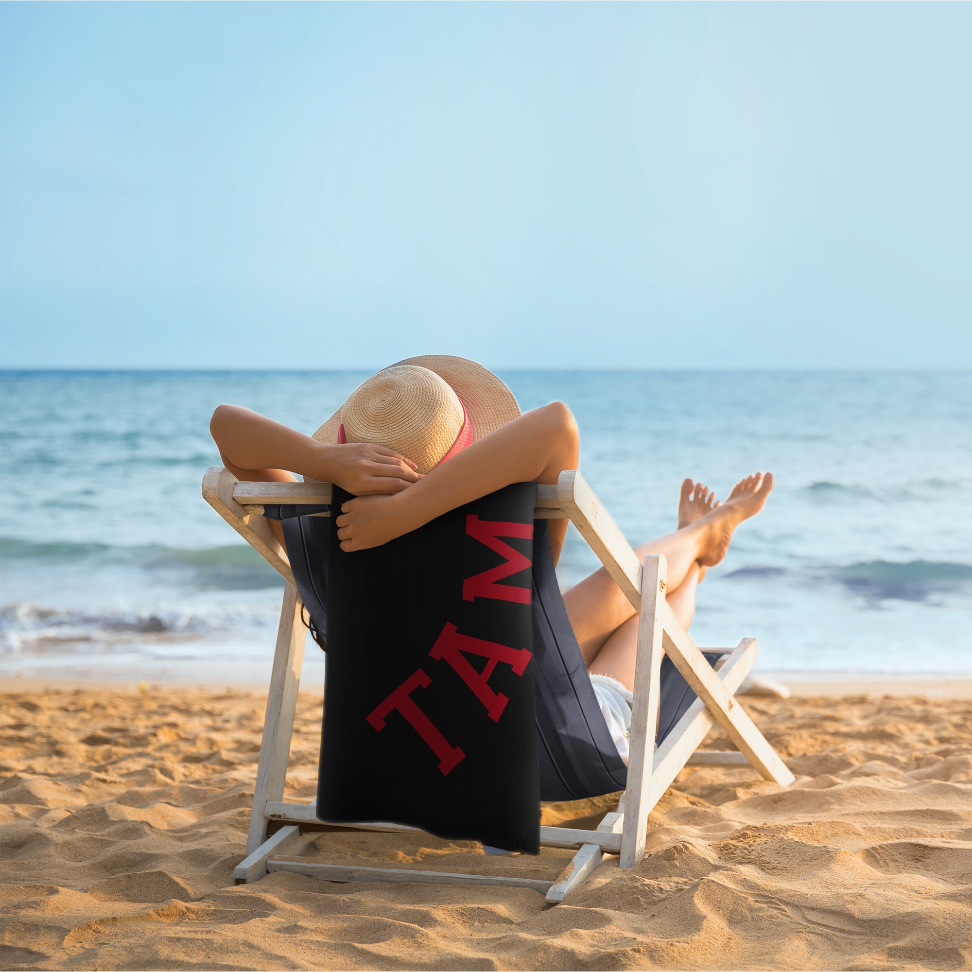 Tampa - Beach Towel: Black / Red